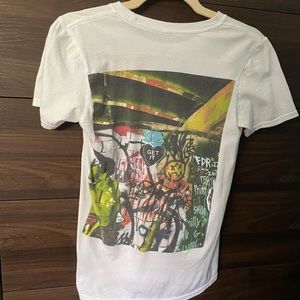 Urban Outfitters x Amberella Graphic Tee | XS